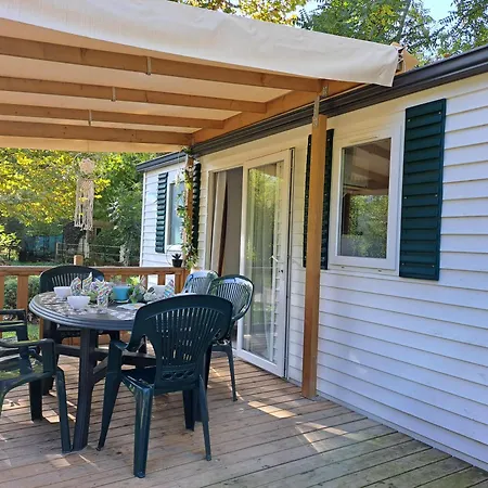 Camping Le Soulhol Saint-Cere Exterior photo
